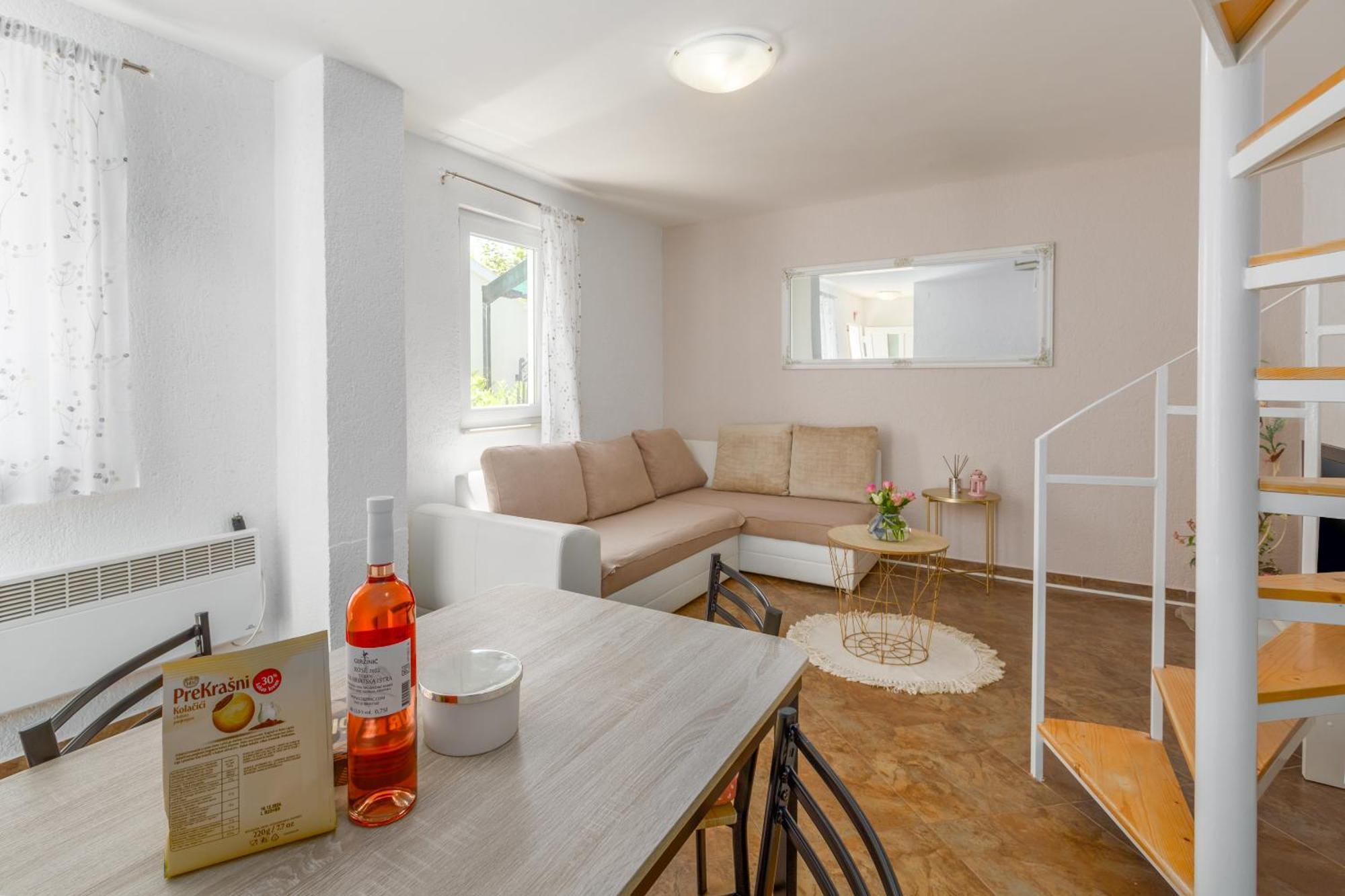 Apartment Leni near beach Poreč Extérieur photo